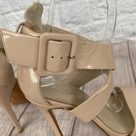 Aldo women 6 patent leather open toe wide strap buckle heels beige - Picture 7 of 11